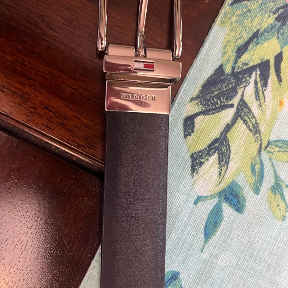 Tommy Hilfiger Boys Brown/Black Reversible Leather Belt with Silver Buckle